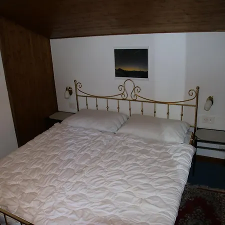 Luxury In The Heart Of Valley דירה